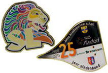 Gedruckte Anstecknadel
